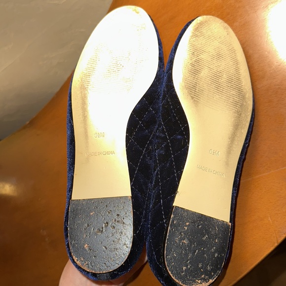 Talbots Indigo Blue Quilted Velvet Flats Size 6.5 - Picture 4 of 4